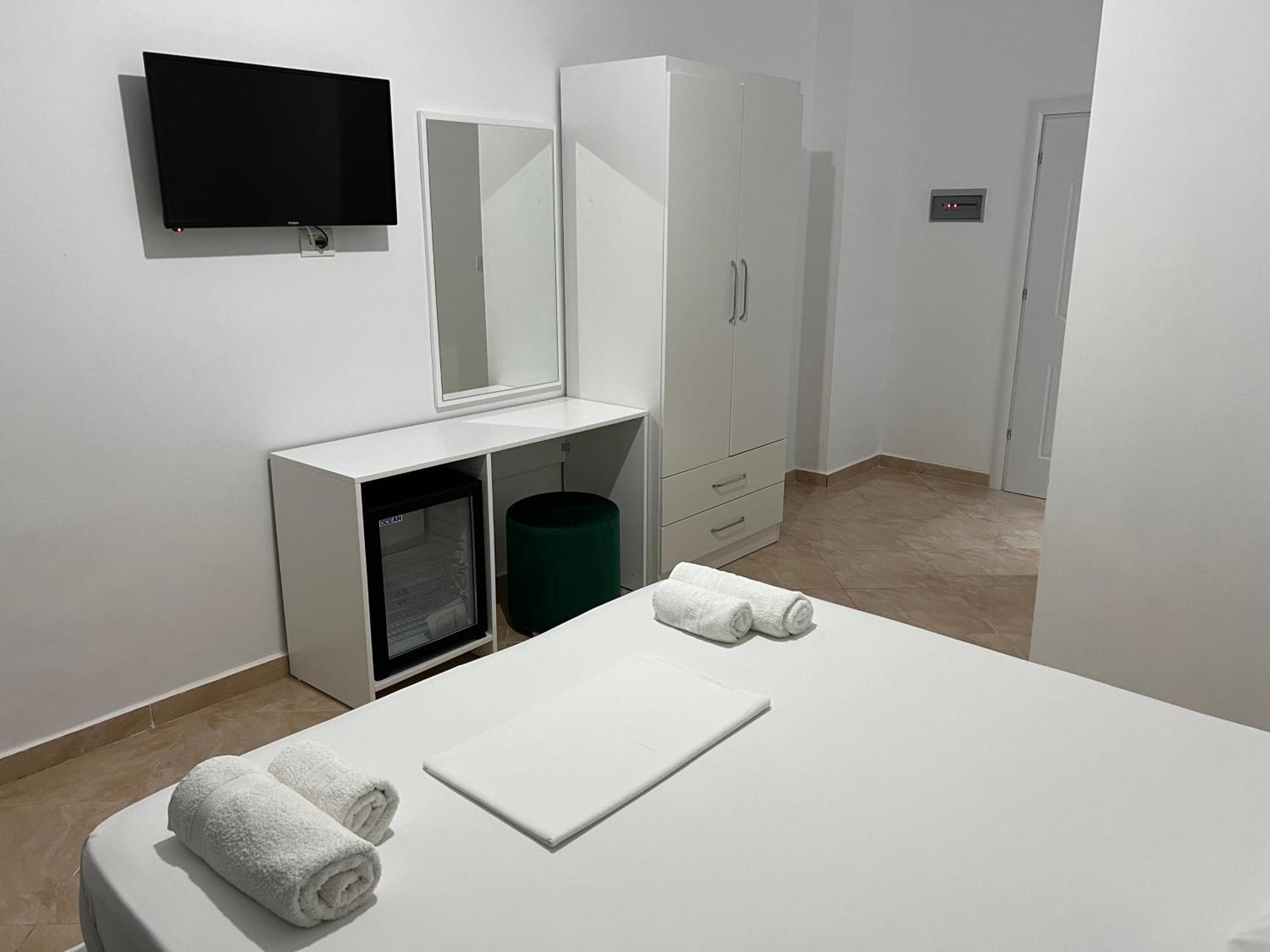 Apartment Dine *