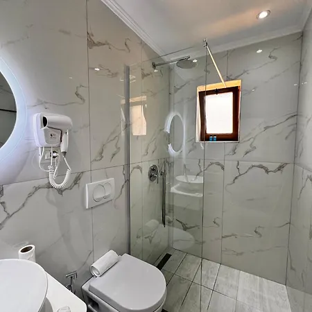 Dine Hotel Ksamil Zewnętrze zdjęcie