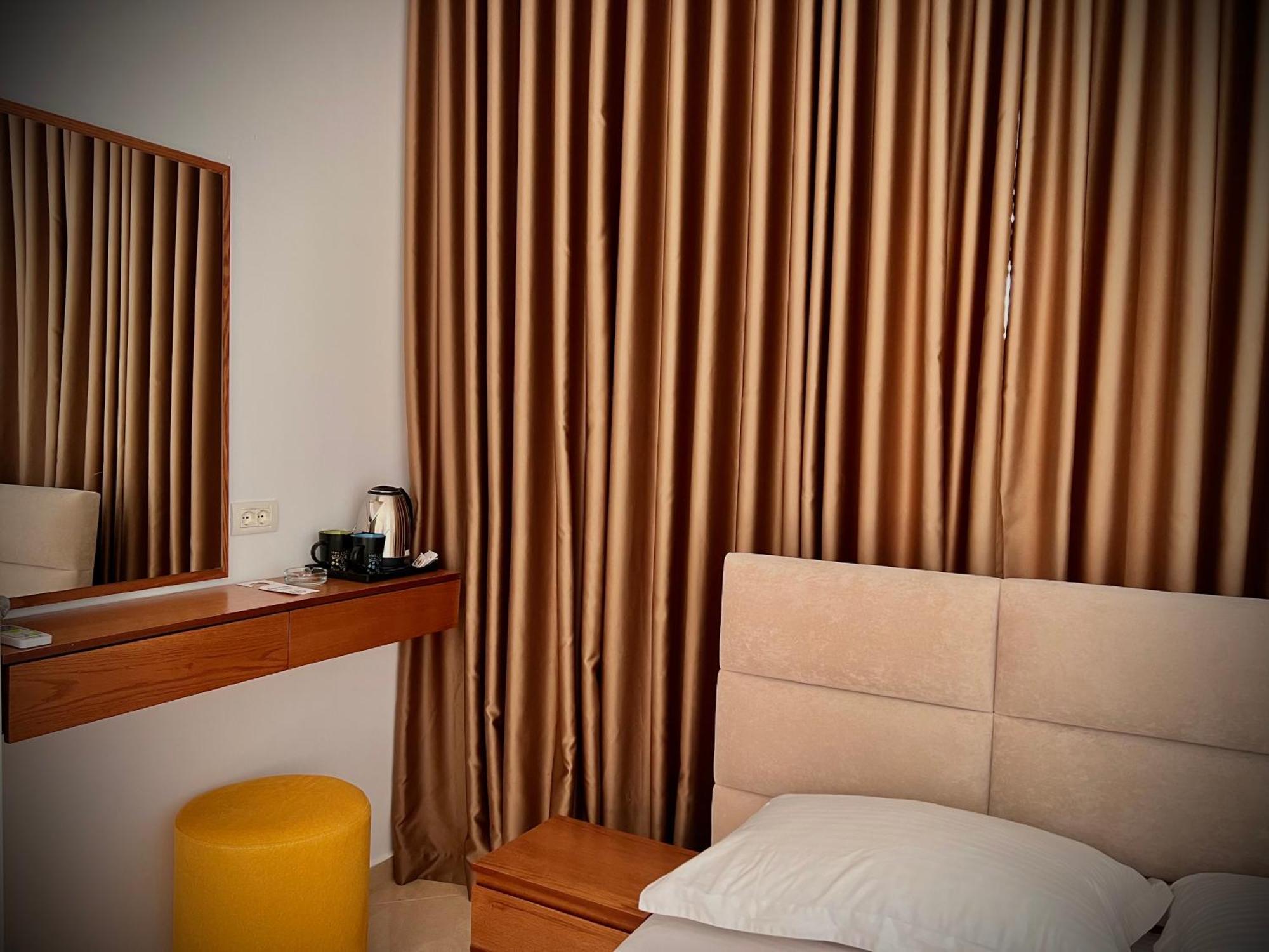 Apartment Dine Ksamil